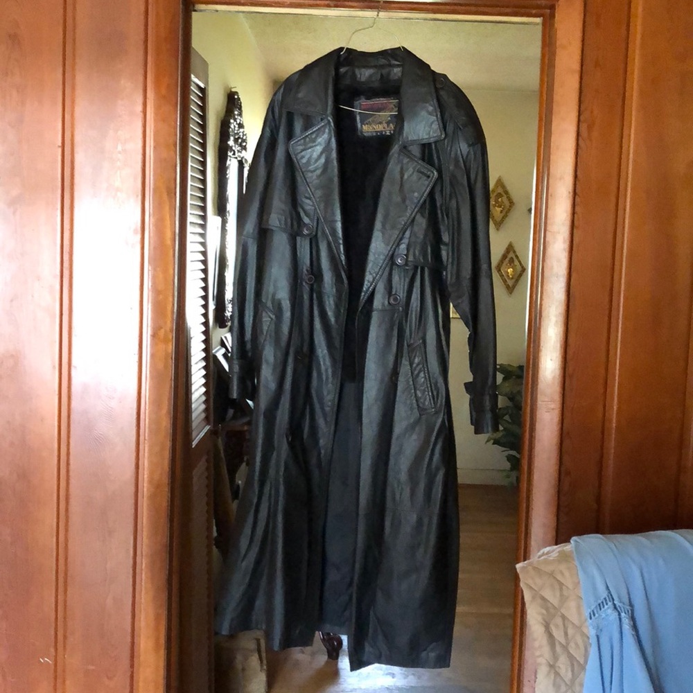 Monoplano Trench Coat